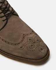 ESTEBAN GREY